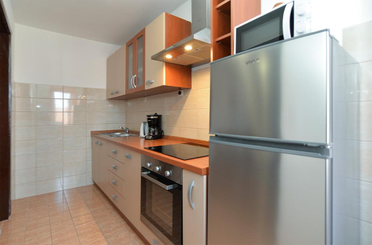 Apartments Milka 2074 포레치 외부 사진
